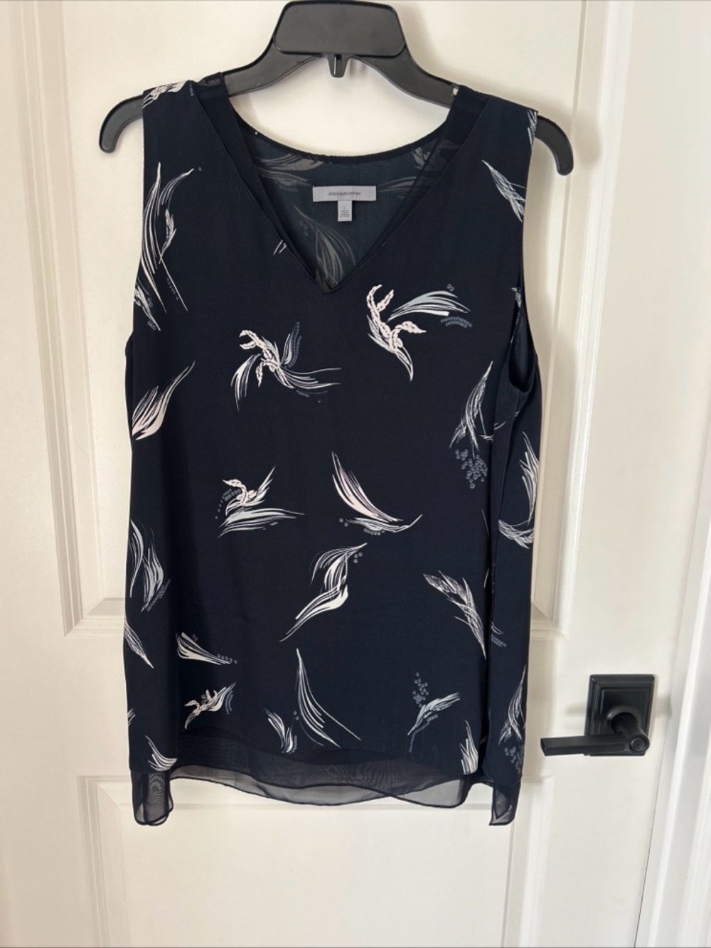 Classiques Entier Women’s Sz L Black Gray Floral Sleeveless Silk Layered Top